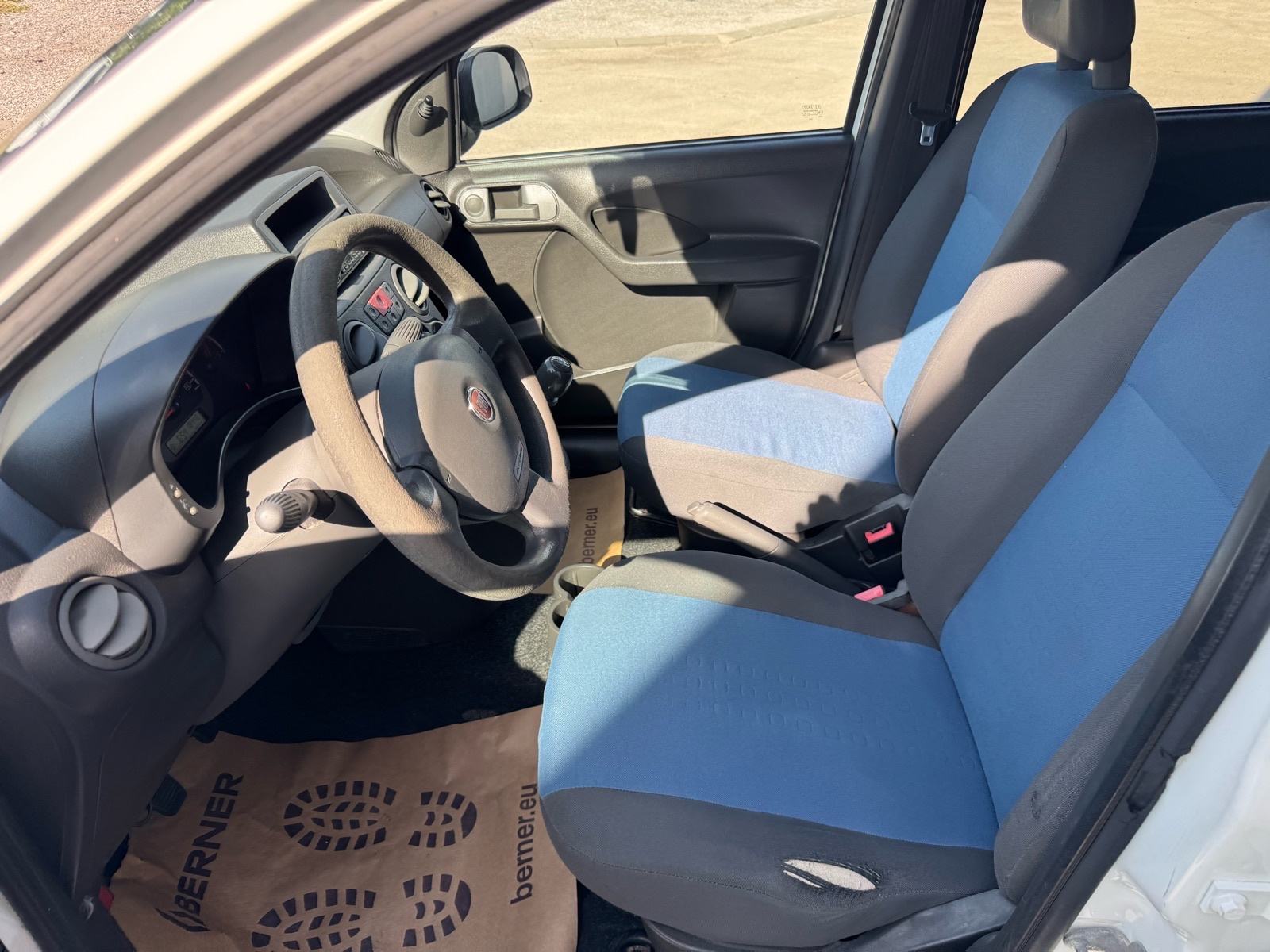 Fiat Panda 1,2, fotografija 11