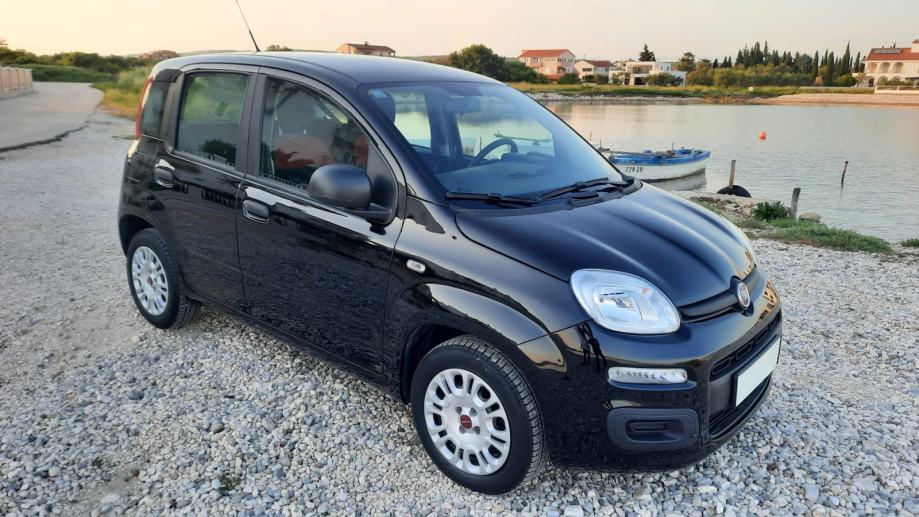 Fiat Panda * 1,2 * 60-Tkm, PLIN, 2019god., fotografija 15