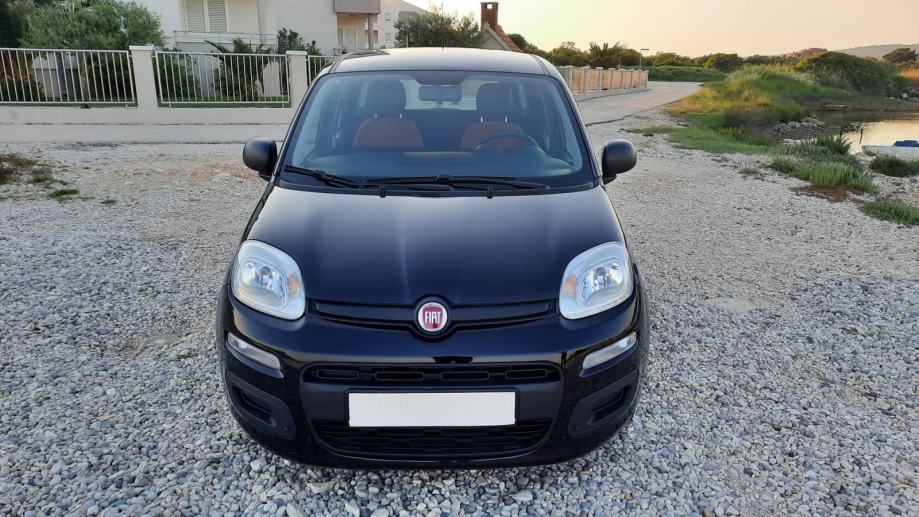 Fiat Panda * 1,2 * 60-Tkm, PLIN, 2019god., fotografija 16