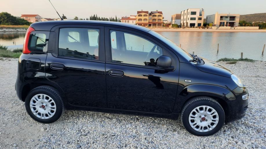 Fiat Panda * 1,2 * 60-Tkm, PLIN, 2019god., fotografija 13