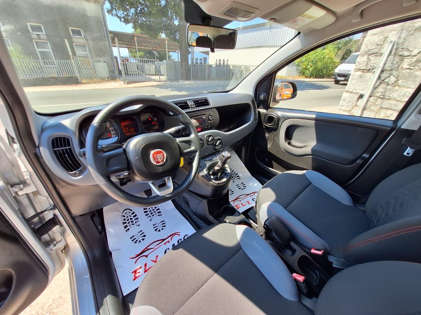 Fiat Panda 1,2, fotografija 12