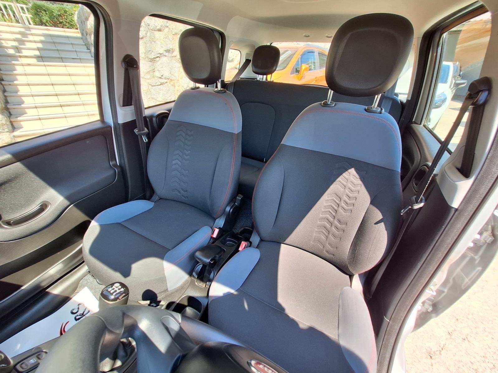 Fiat Panda 1,2, fotografija 13