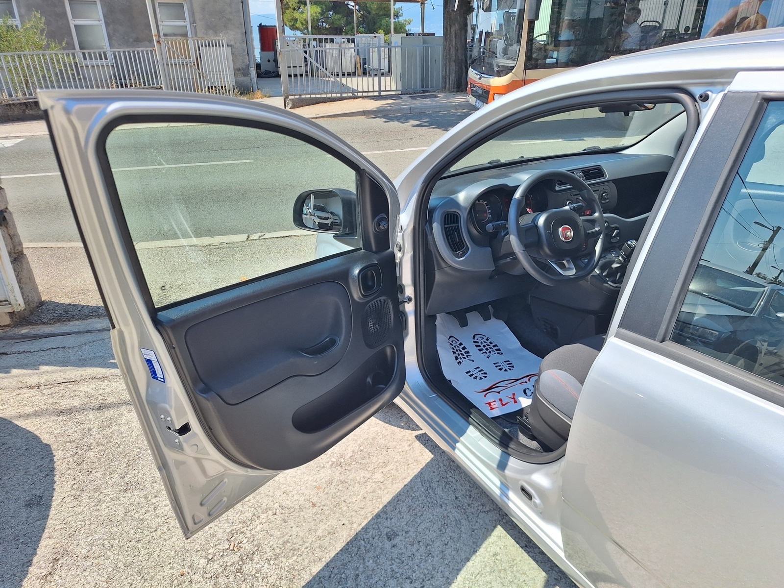 Fiat Panda 1,2, fotografija 10