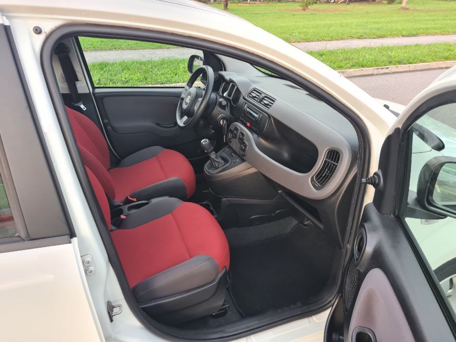 Fiat Panda 1,2,2015 GOD, 140000 KM, KLIMA,KARTICE, fotografija 7