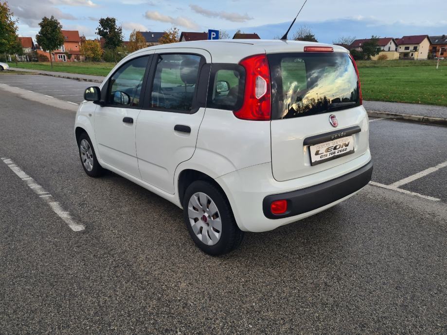 Fiat Panda 1,2,2015 GOD, 140000 KM, KLIMA,KARTICE, fotografija 3