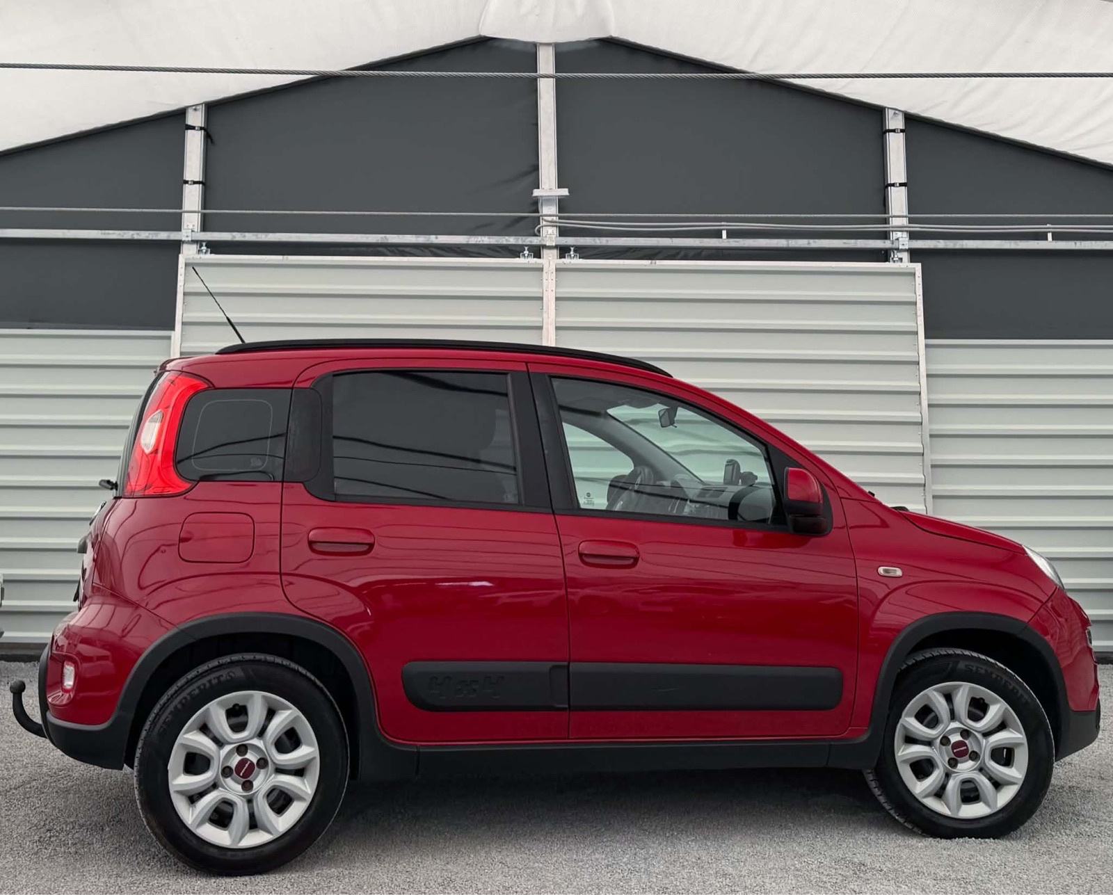 Fiat Panda 1.3 MULTIJET - 4X4 POGON - ALU - VELIK SERVIS, fotografija 4