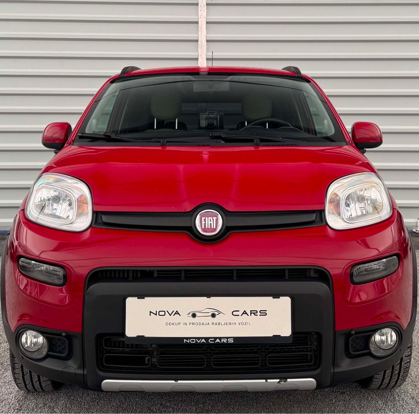 Fiat Panda 1.3 MULTIJET - 4X4 POGON - ALU - VELIK SERVIS, fotografija 2