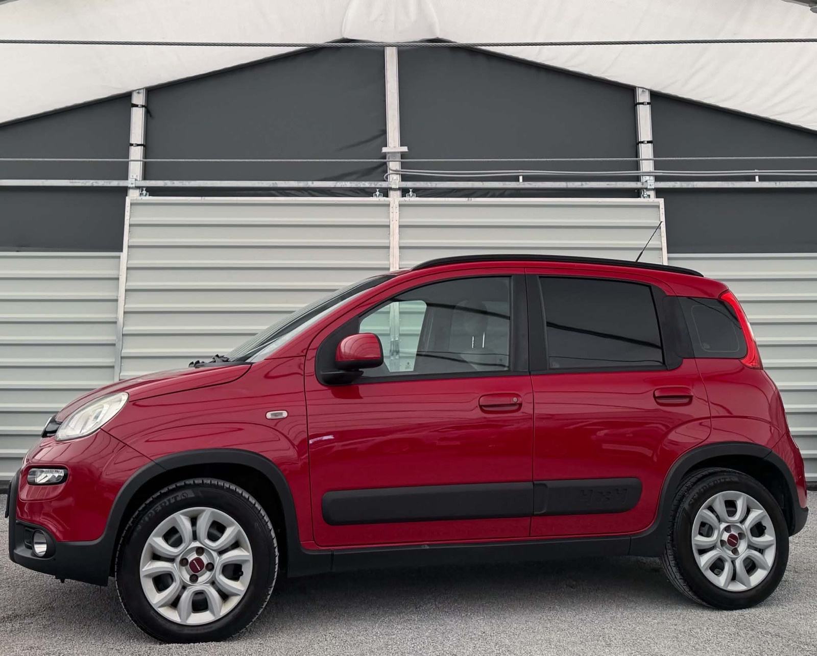 Fiat Panda 1.3 MULTIJET - 4X4 POGON - ALU - VELIK SERVIS, fotografija 3