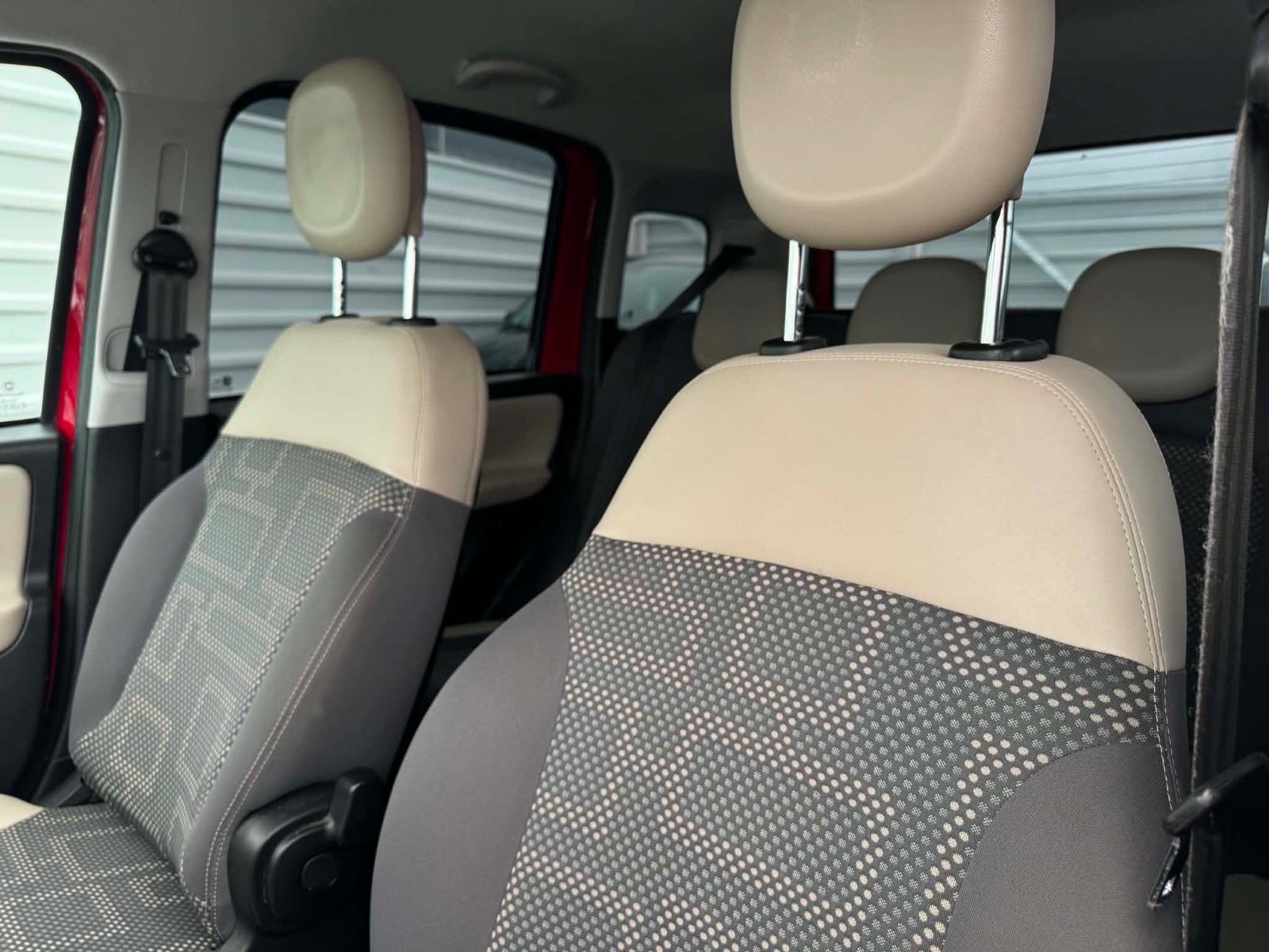 Fiat Panda 1.3 MULTIJET - 4X4 POGON - ALU - VELIK SERVIS, fotografija 11
