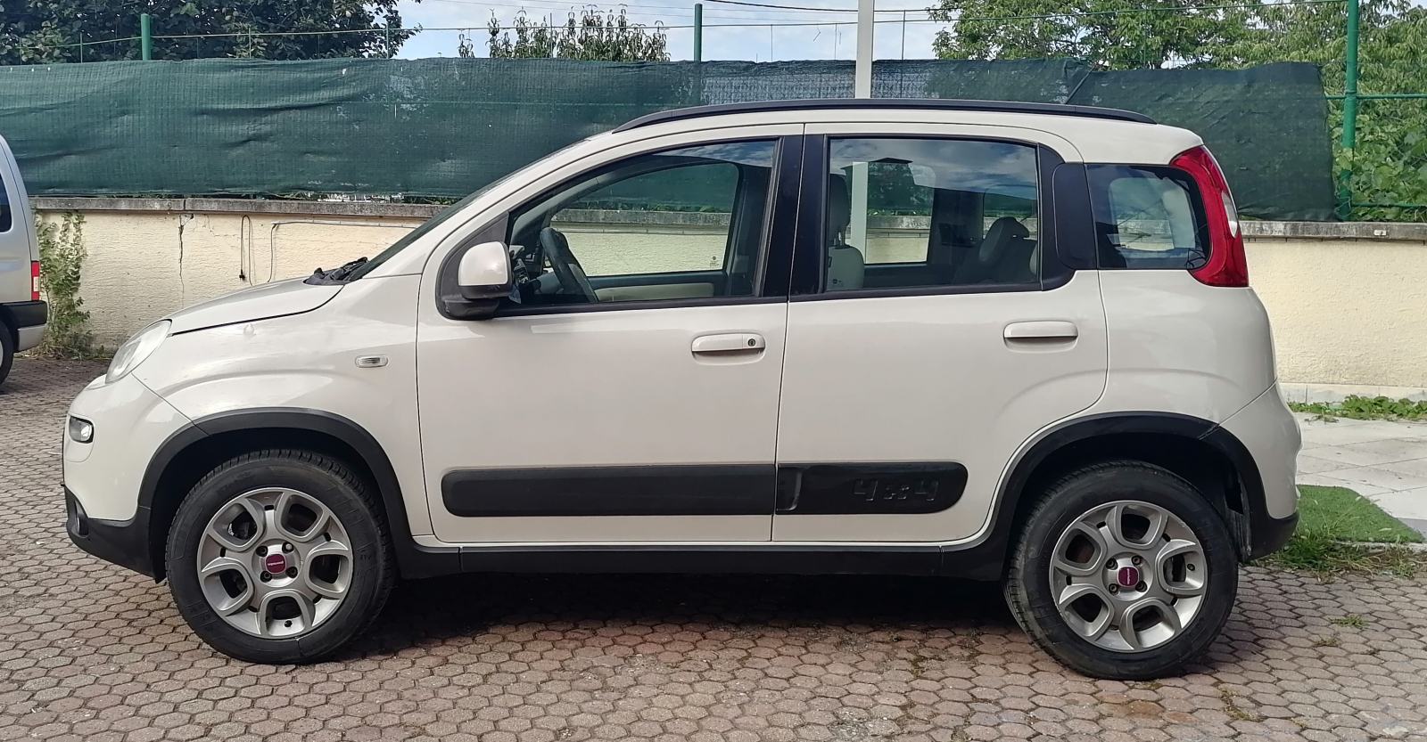 4x4 Panda*CROSS*1,3MTJ*'13g.*.servis*novo kvacilo*dizne*izvrsno stanje, pogled izvana - slika 4
