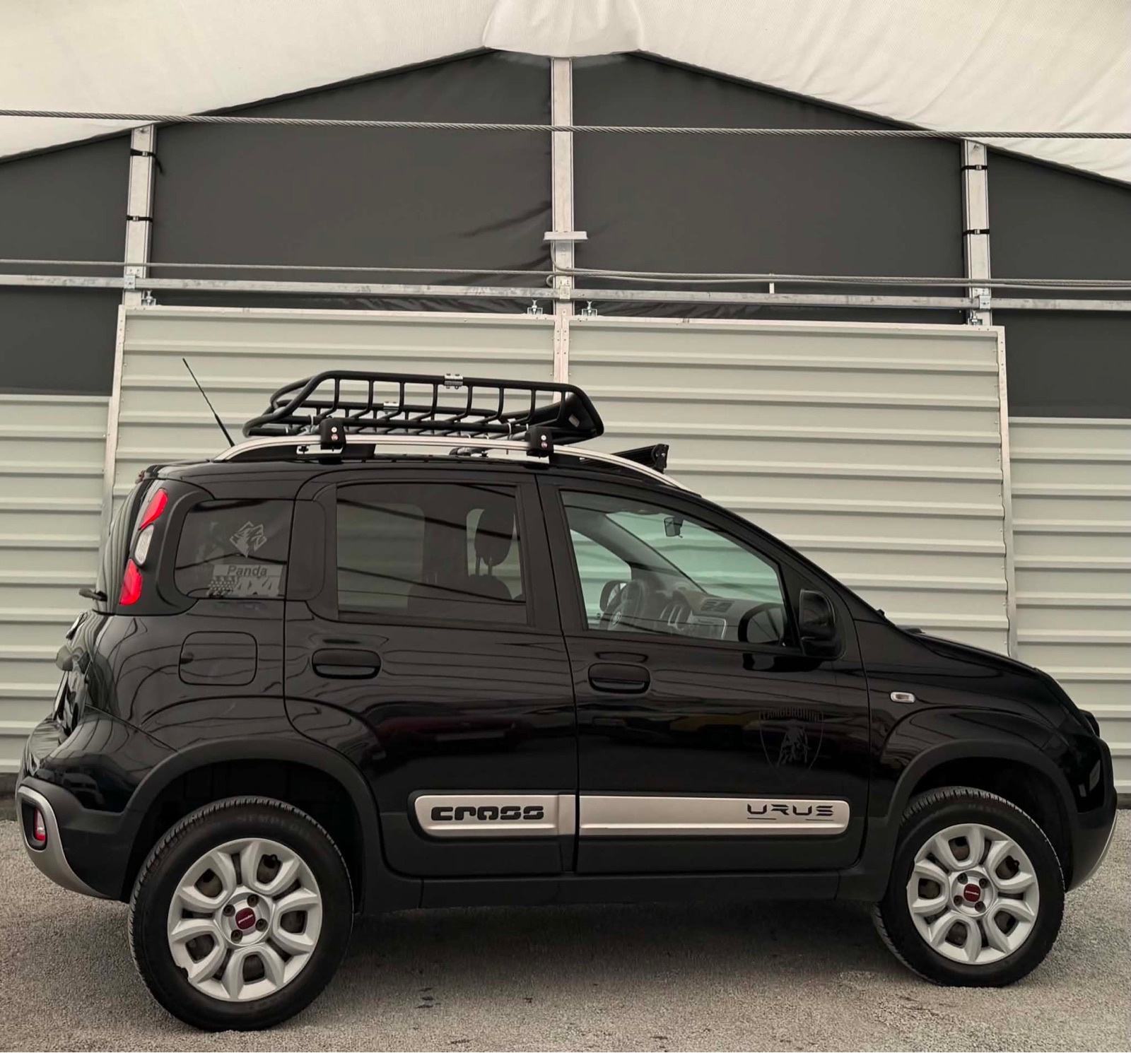 Fiat Panda CROSS - 4X4 - 5 CM POVIŠENA - URUS PRERADA, fotografija 4