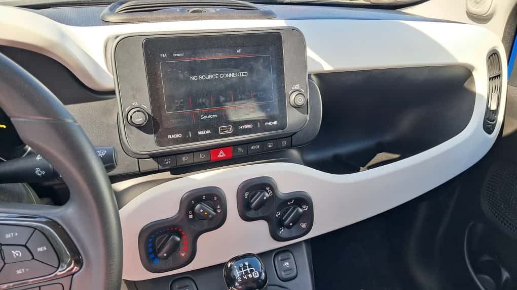 AKCIJA! FIAT PANDINA Cross NOVI MODEL! / REG. DO 06/2027, fotografija 10
