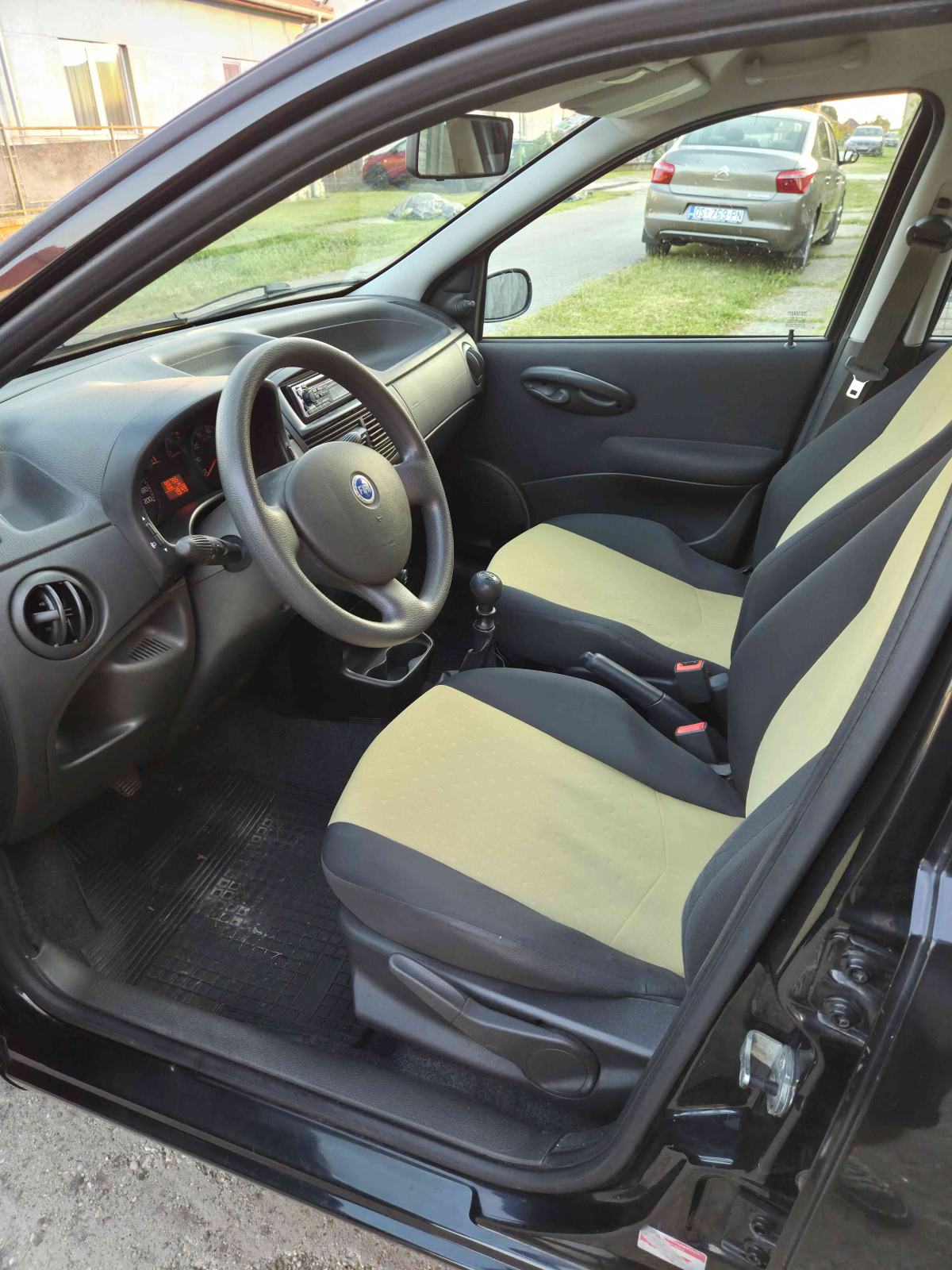 Fiat Punto 1,2, fotografija 9