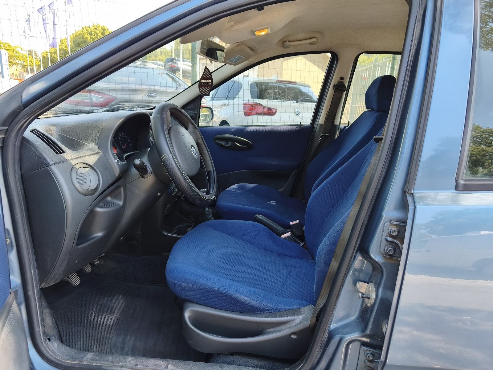 Fiat Punto 1,2, fotografija 5