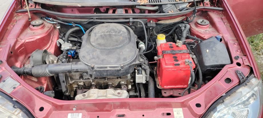 Fiat Punto 1,2, fotografija 10
