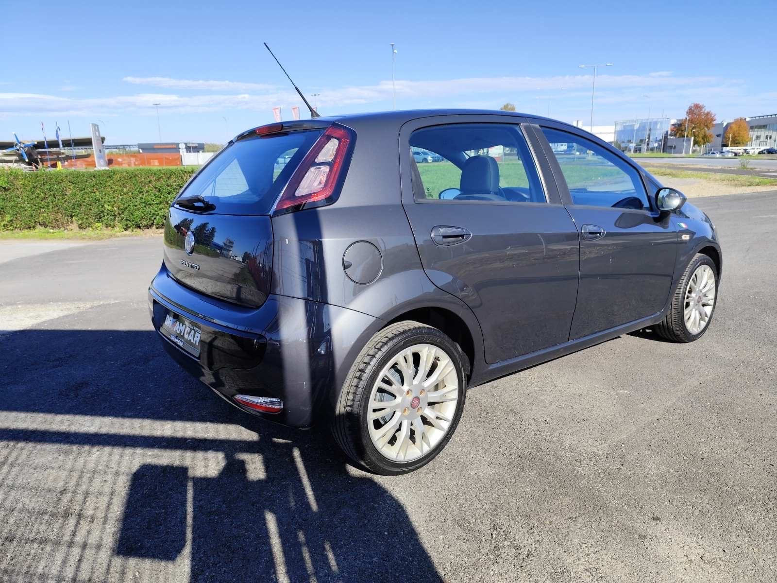 Fiat Punto 1,3 Multijet 16V *** - REG 1 GOD, fotografija 8