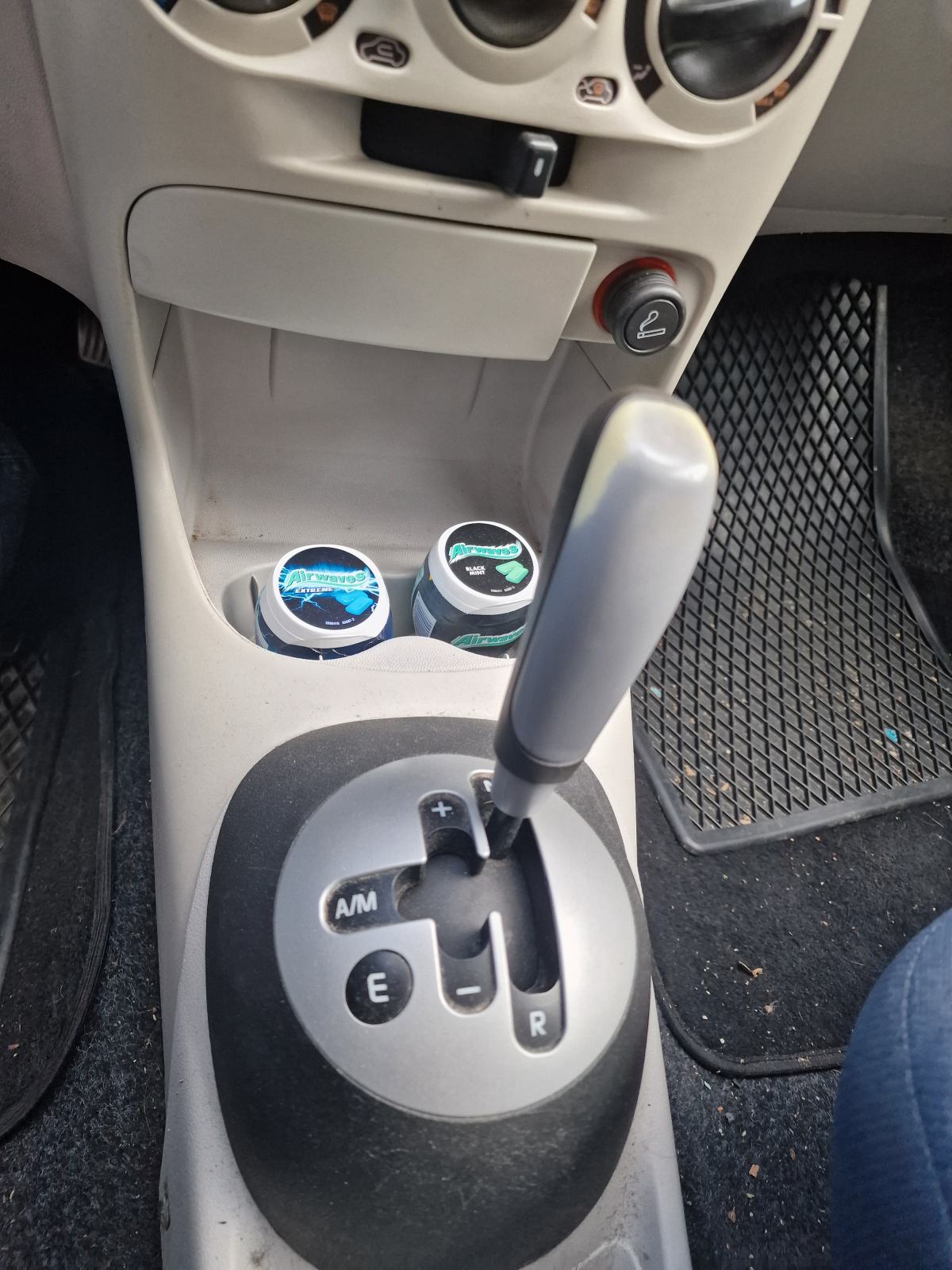 Fiat Punto 1.3 Multijet AUTOMATIK (Dualogic) – uredan, održavan, fotografija 6