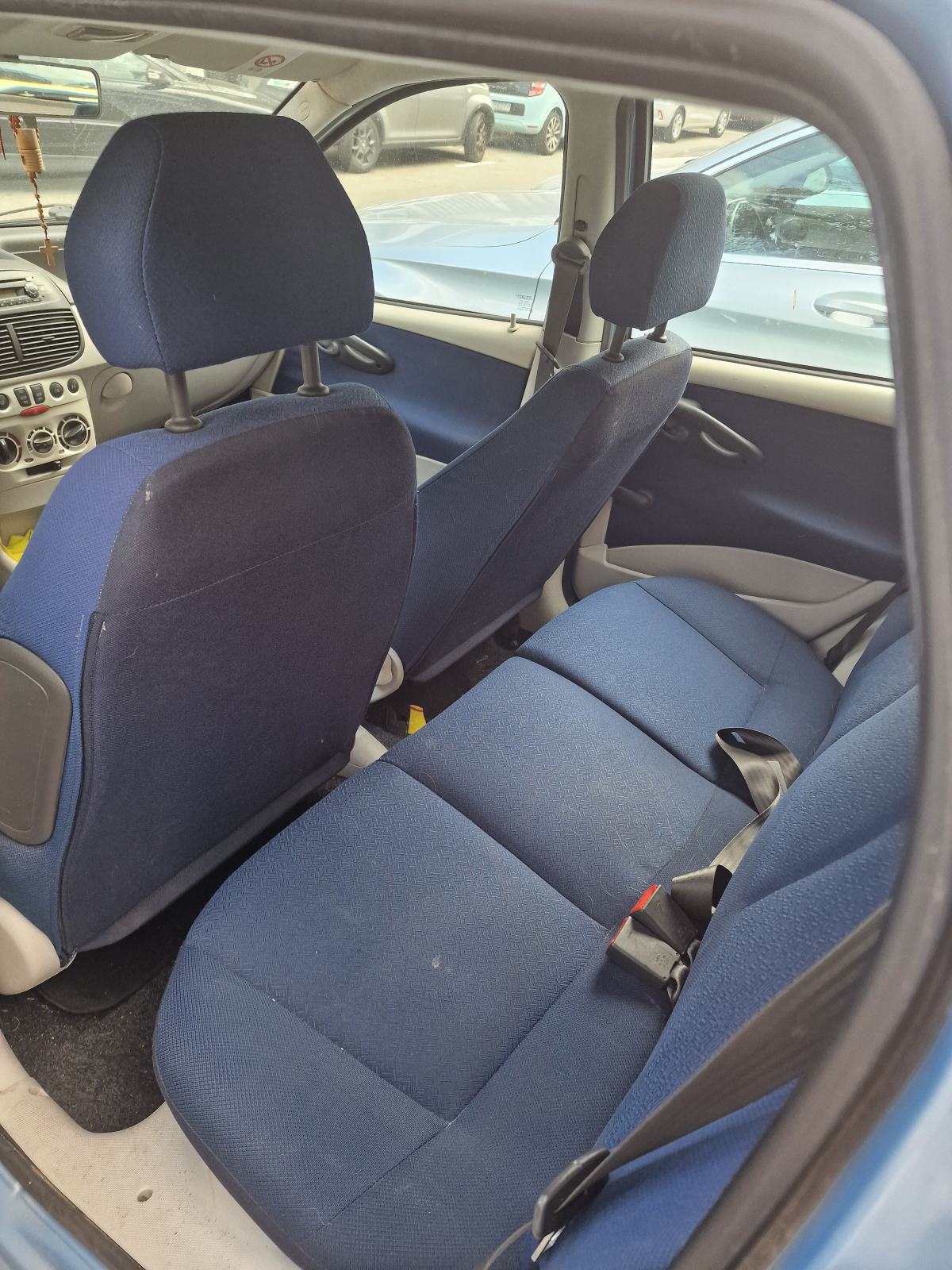 Fiat Punto 1.3 Multijet AUTOMATIK (Dualogic) – uredan, održavan, fotografija 11