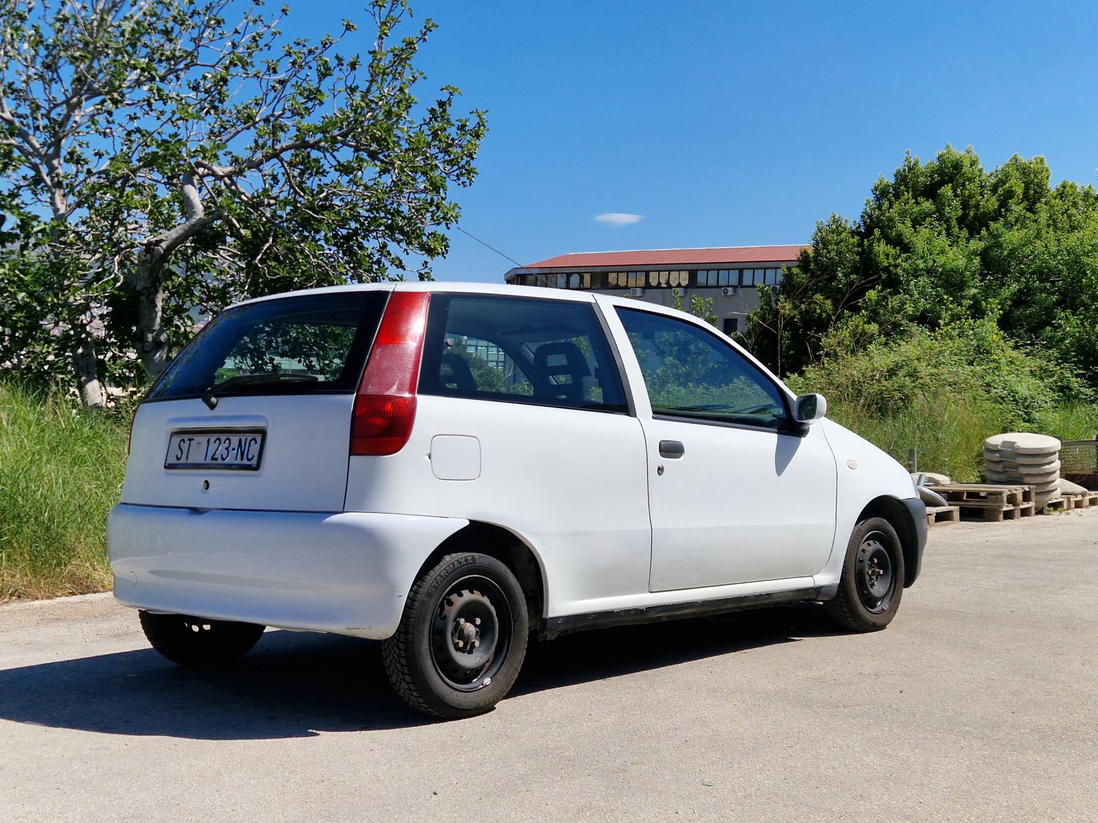 Fiat Punto 55, fotografija 2