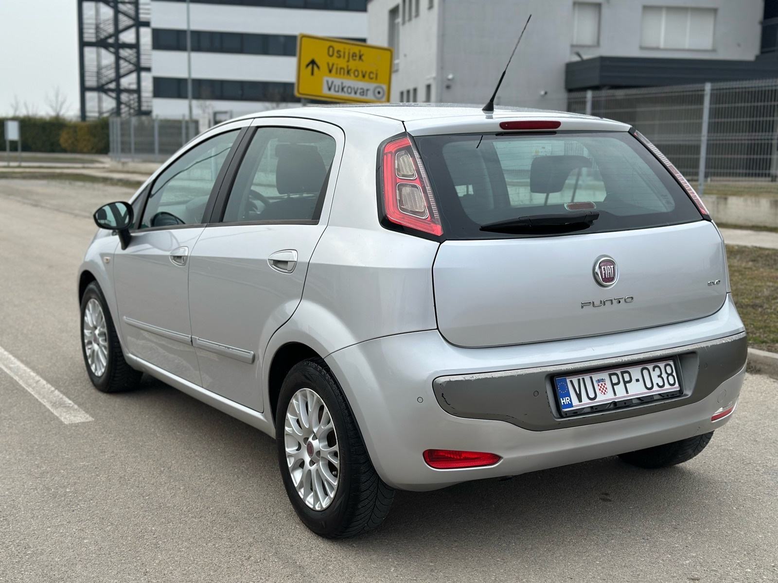 Fiat Punto Evo 1,3 Multijet 16V Klima, fotografija 5