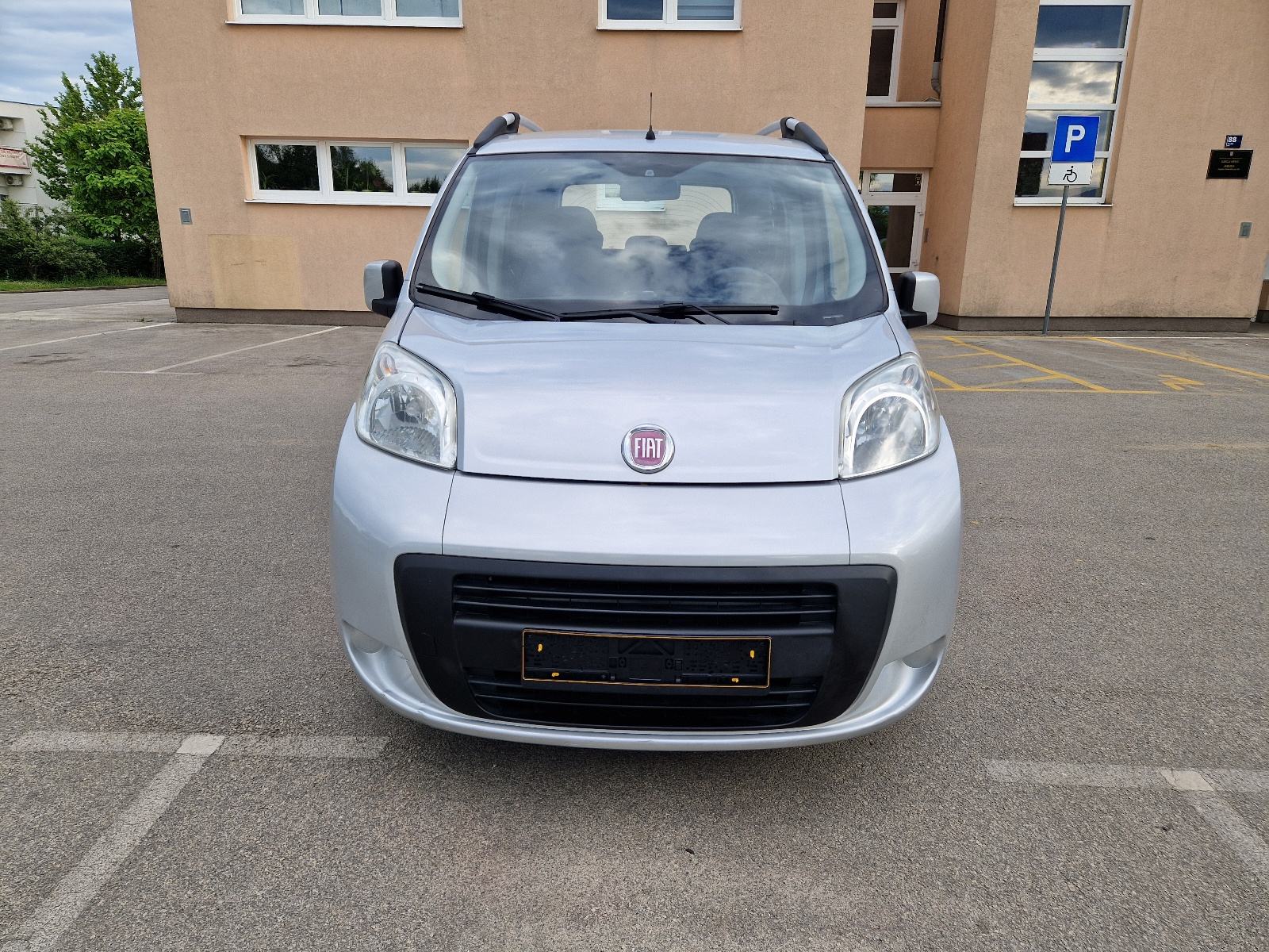 Fiat Qubo 1,3 Multijet - 112200 KM - KLIMA - PDC ....., fotografija 2