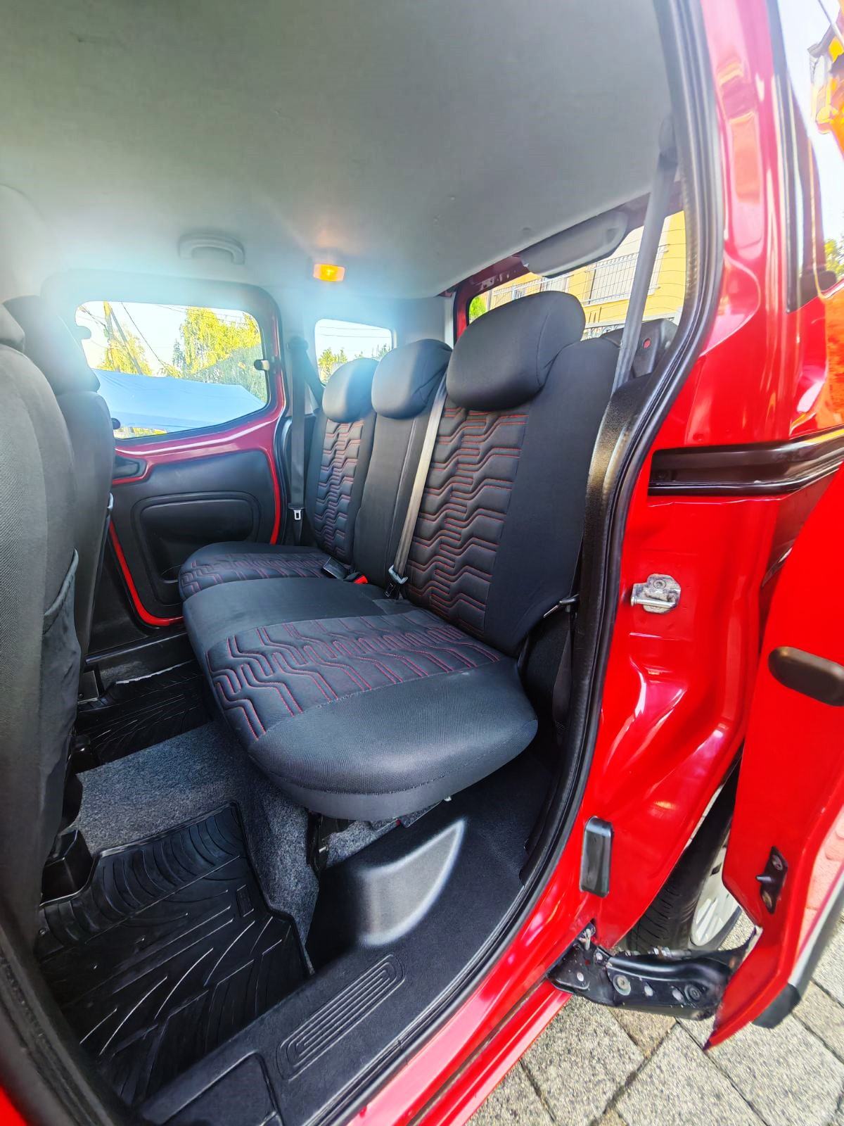 Fiat Qubo 1,3 Multijet 2011. 95KS KLIMA TEMPOMAT, GR. SJEDALA ZAMJENA, fotografija 19