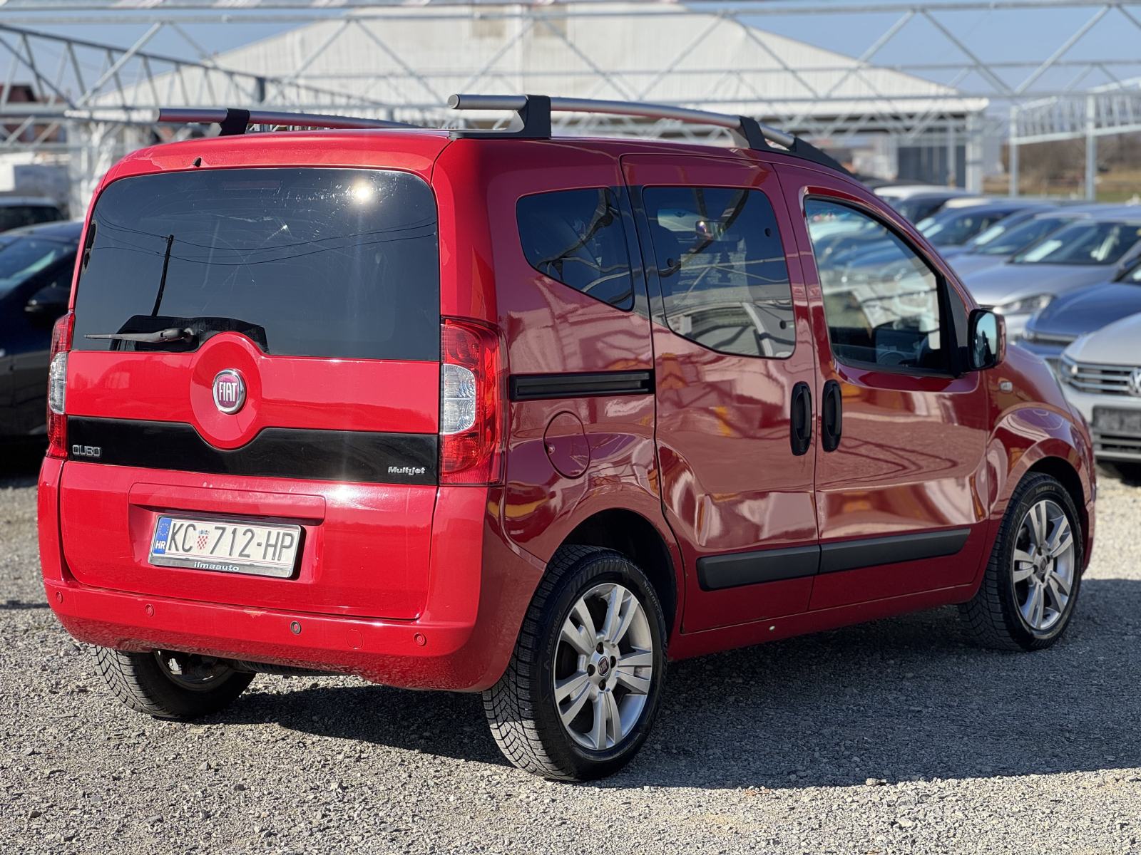 FIAT QUBO 2011 1.3 DIZEL - AUTOMATIK !!! 5 sjedišta DOSTAVA GRATIS!!!, fotografija 9