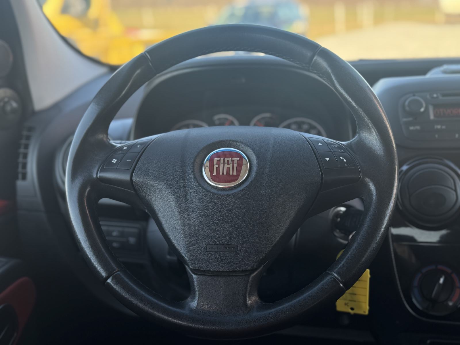 FIAT QUBO 2011 1.3 DIZEL - AUTOMATIK !!! 5 sjedišta DOSTAVA GRATIS!!!, fotografija 13