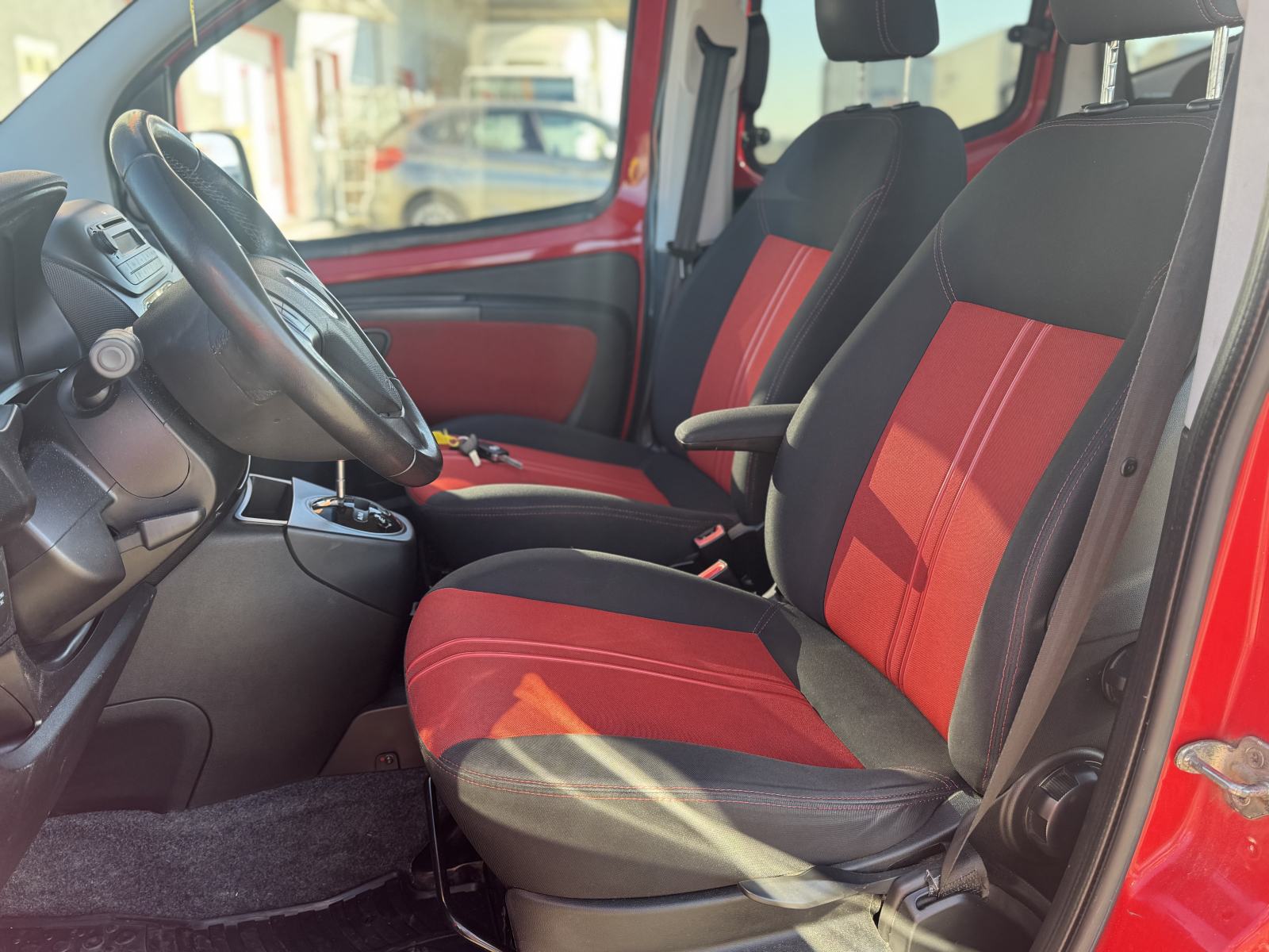 FIAT QUBO 2011 1.3 DIZEL - AUTOMATIK !!! 5 sjedišta DOSTAVA GRATIS!!!, fotografija 17