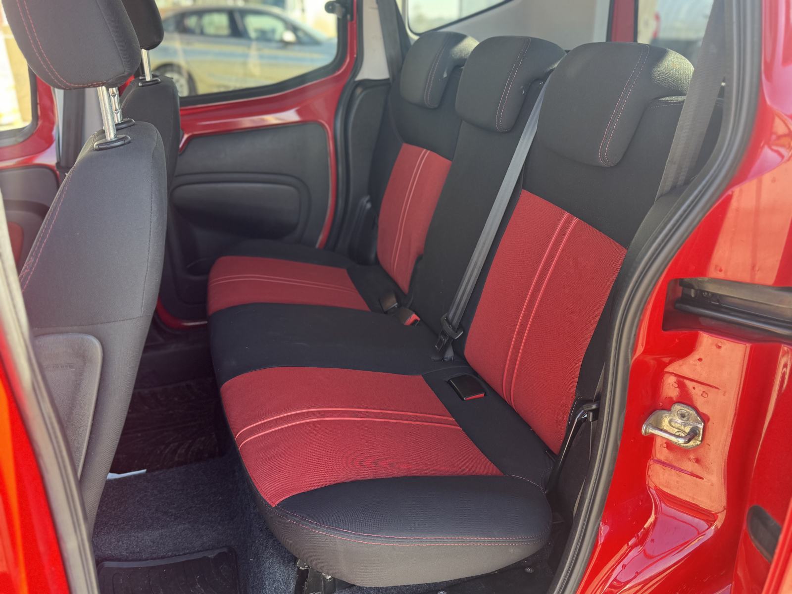 FIAT QUBO 2011 1.3 DIZEL - AUTOMATIK !!! 5 sjedišta DOSTAVA GRATIS!!!, fotografija 18