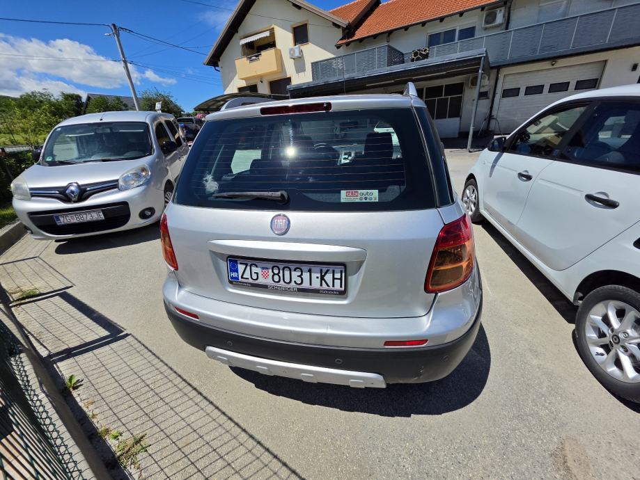 Fiat Sedici 2,0 Jtd Multijet 4x4, fotografija 9