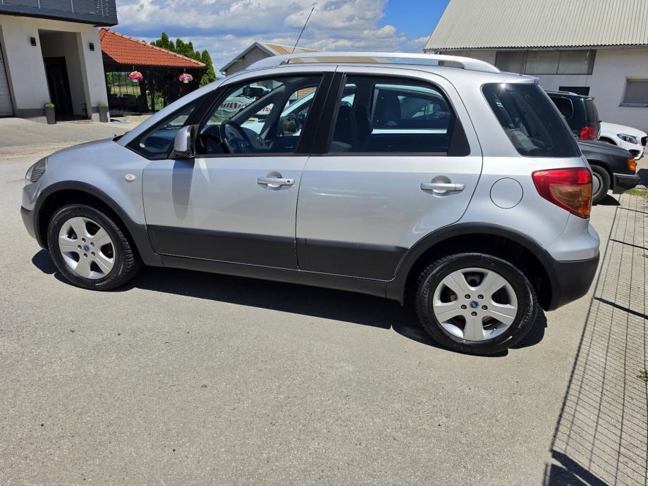 Fiat Sedici 2,0 Jtd Multijet 4x4, fotografija 6