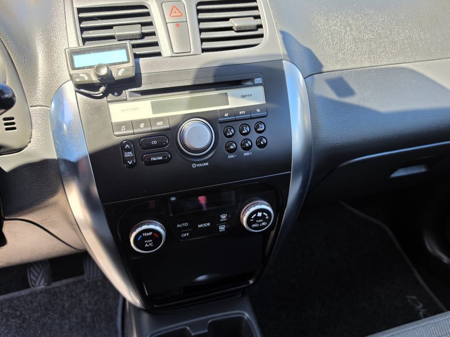 Fiat Sedici 2,0 Jtd Multijet 4x4, fotografija 16