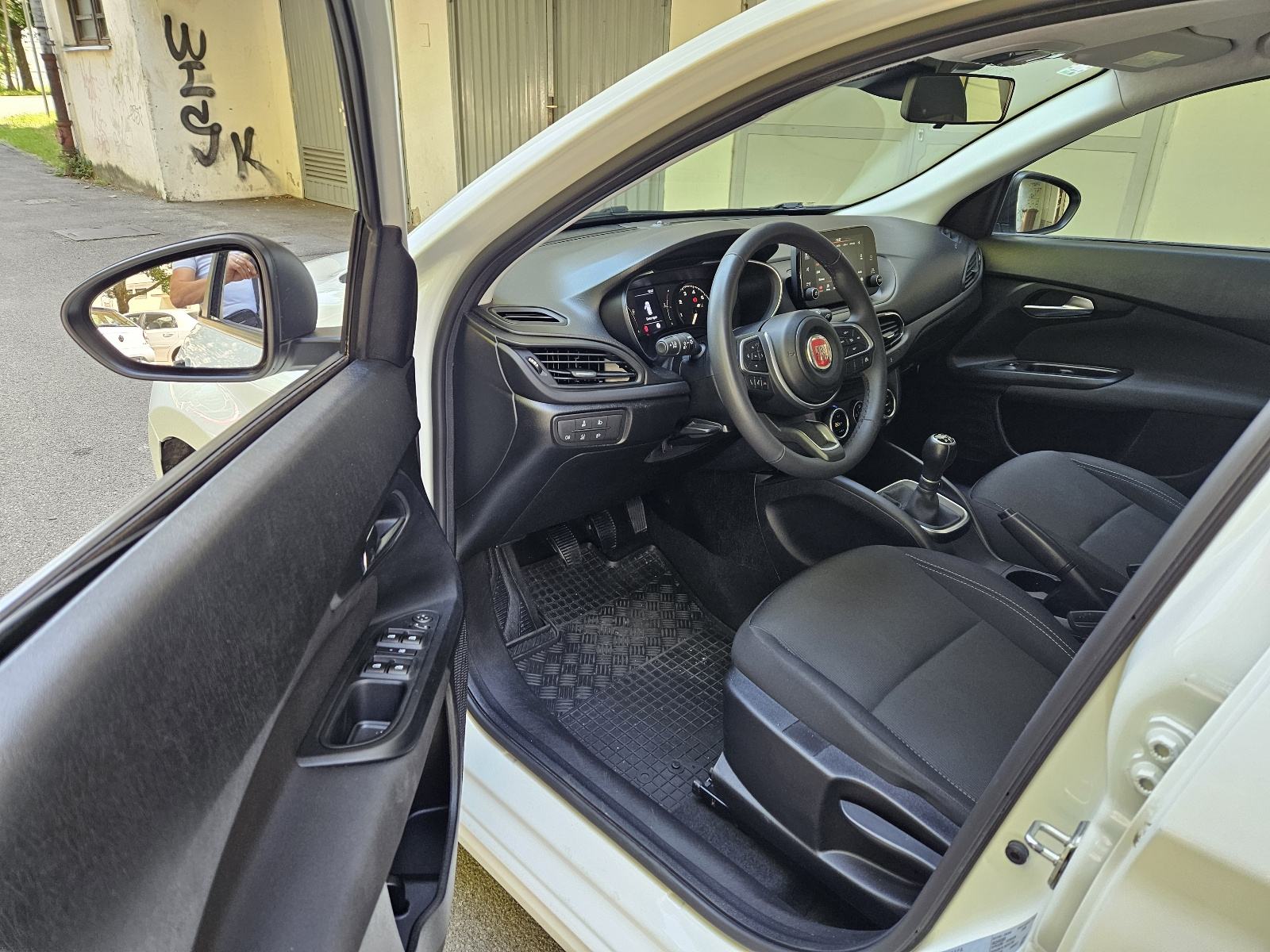 Fiat Tipo 1,0 T3 57000 KM, fotografija 4