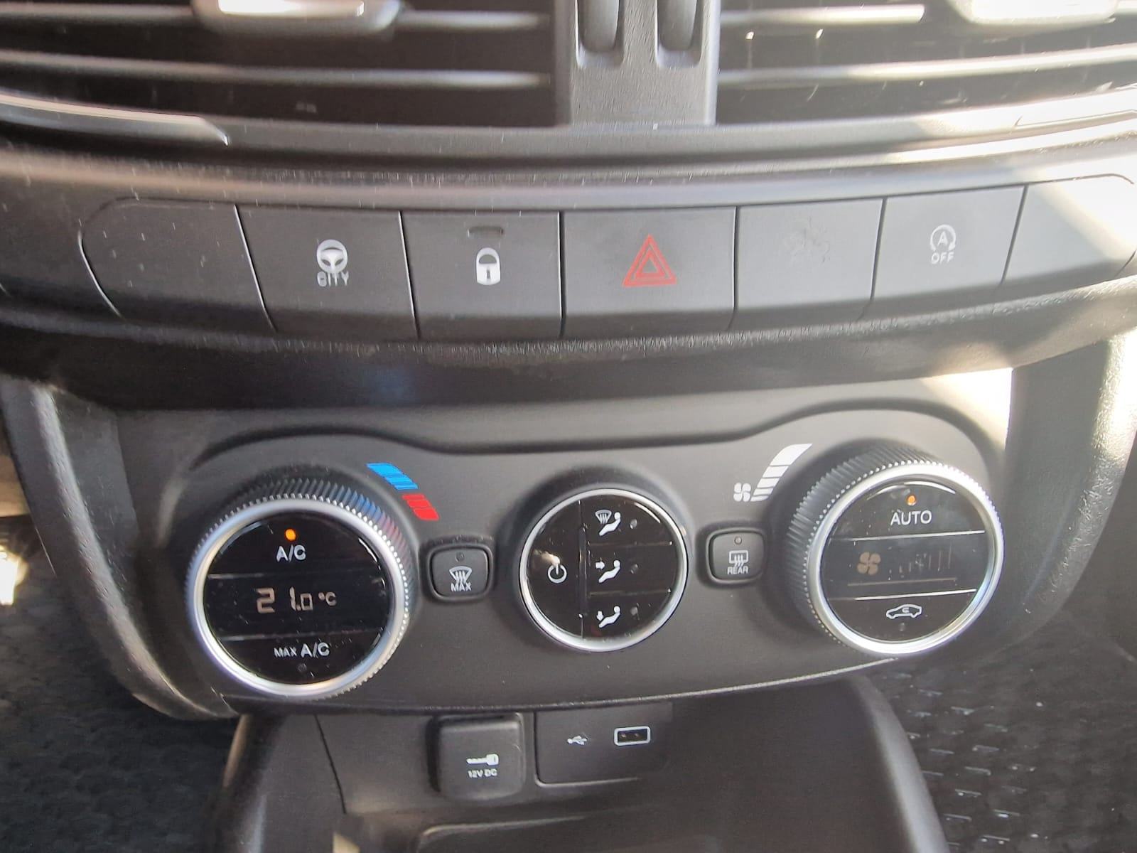 FIAT TIPO 1,0 T3 SW, fotografija 16