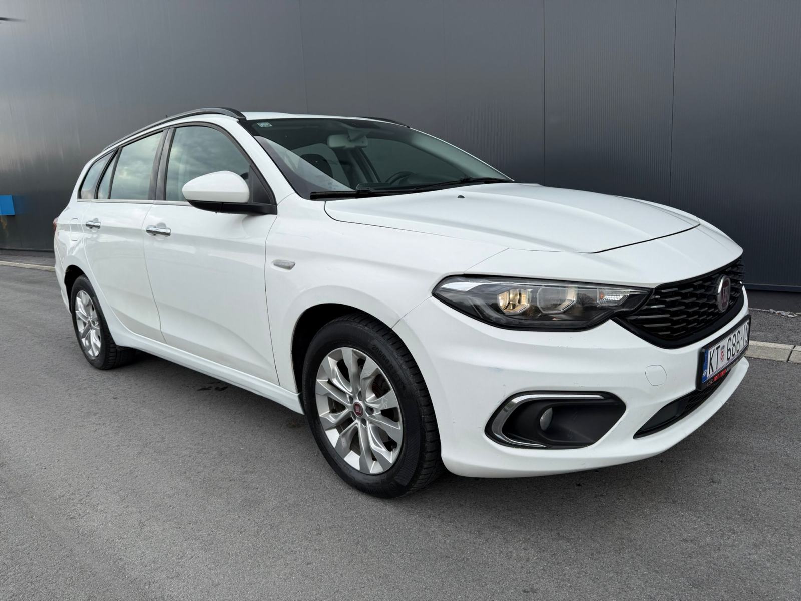 Fiat Tipo 1.6 JTD ✅MOGUĆNOST KUPOVINE NA RATE❗ REG 09-26 god❗️, fotografija 1