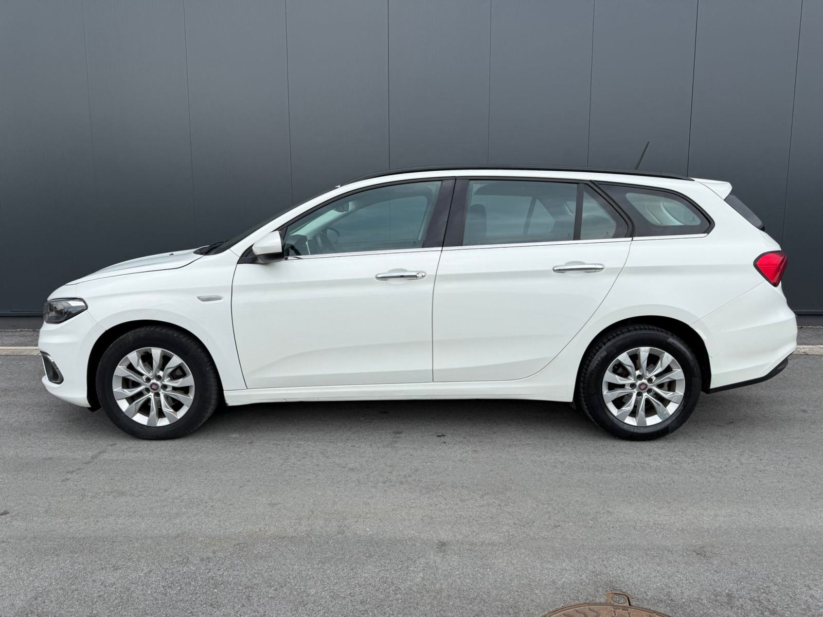 Fiat Tipo 1.6 JTD ✅MOGUĆNOST KUPOVINE NA RATE❗ REG 09-26 god❗️, fotografija 4