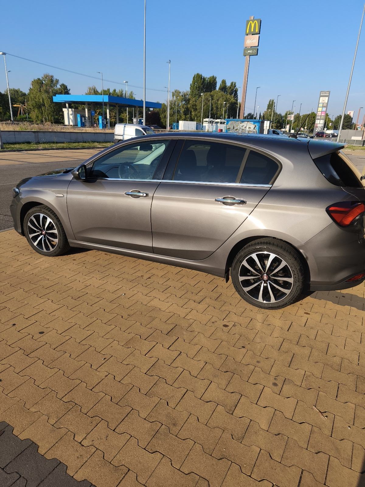 Fiat Tipo 1,6 Multijet Lounge, fotografija 2