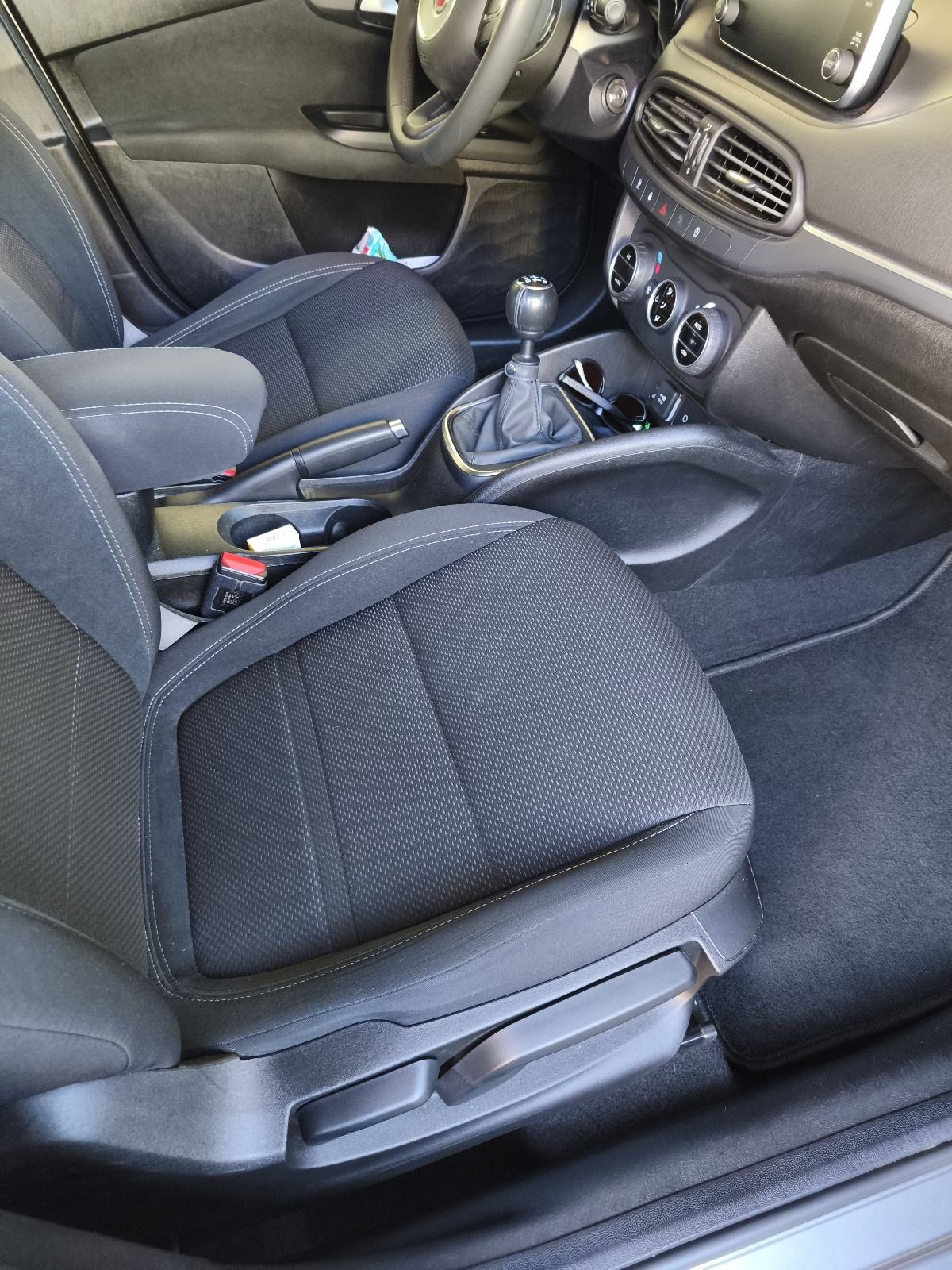 Fiat Tipo 1,6 Multijet Lounge, fotografija 7