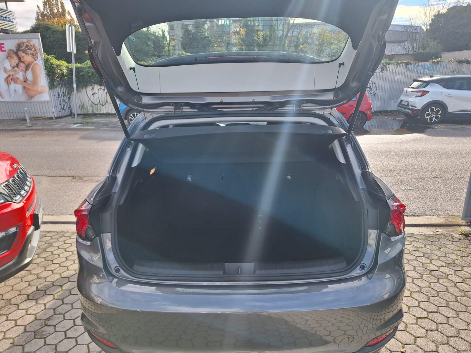 Fiat Tipo BERLINA 1.3 Multijet 4xGARANCIJE, fotografija 7