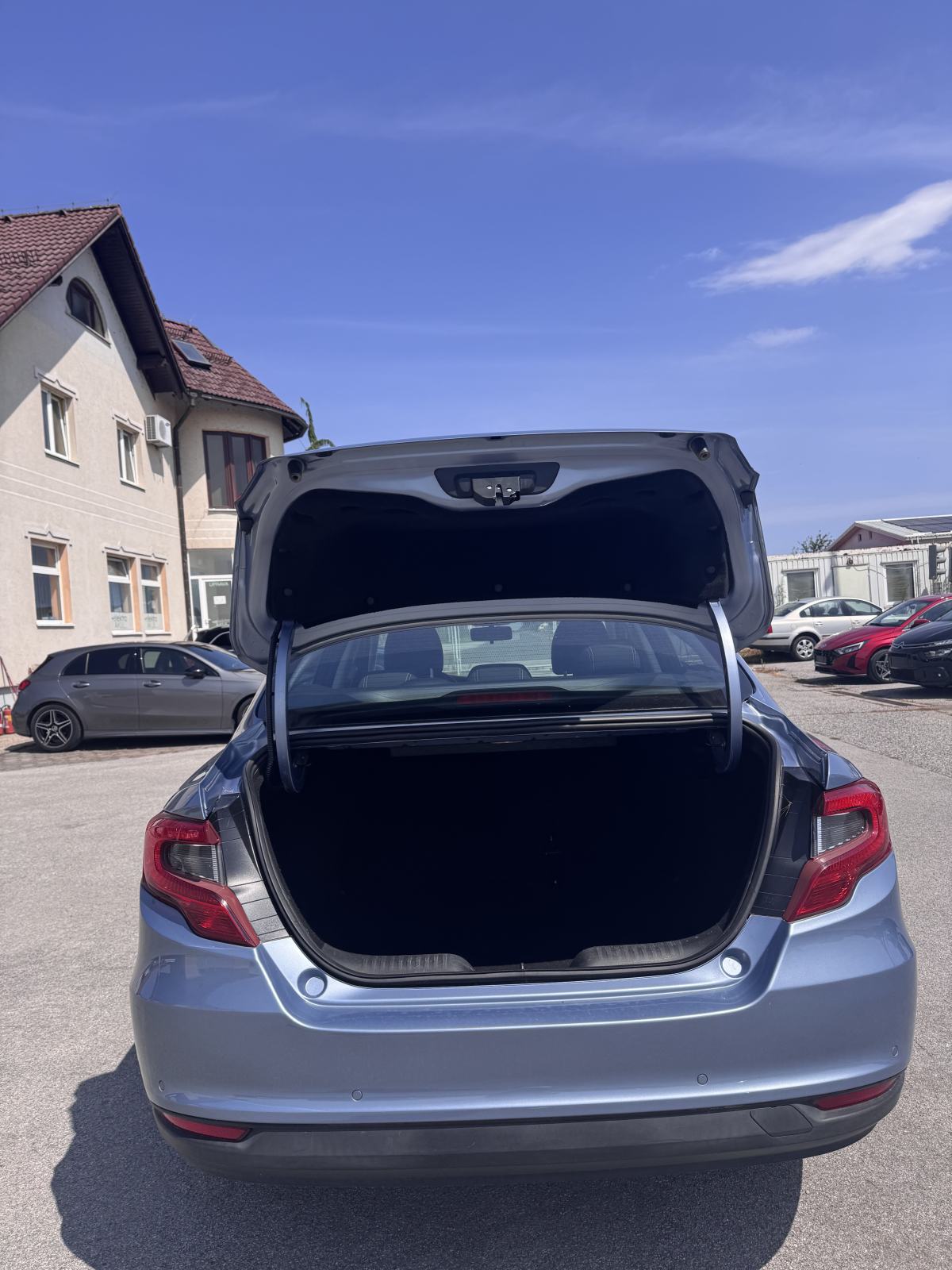 Fiat Tipo Sedan 1.3 Multijet 95 KS, 2018., SERVISNA, GARANCIJA, fotografija 8