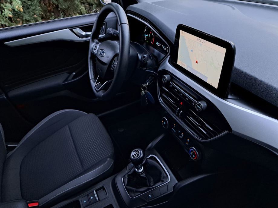 FOCUS 1.0*100 KS*NAVIGACIJA*KAMERA*SYNC*AUTO.KLIMA*ESP*ALU*REG.10/2026, fotografija 7