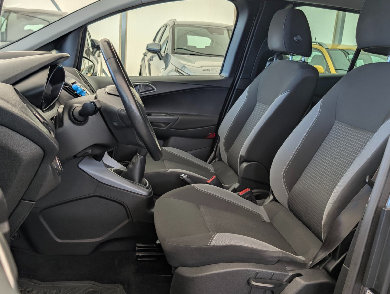 Ford B-Max 1,0 EcoBoost Style, fotografija 9