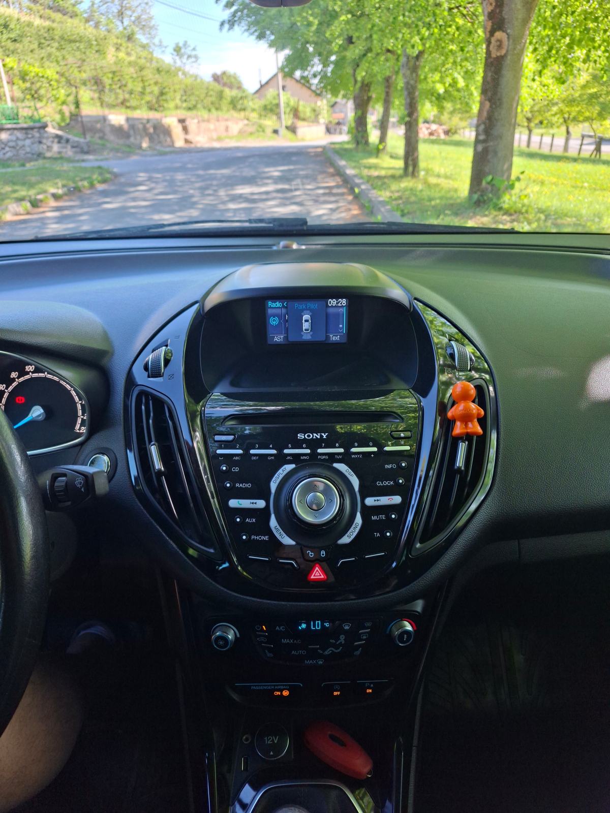 Ford B-Max 1,0, fotografija 6