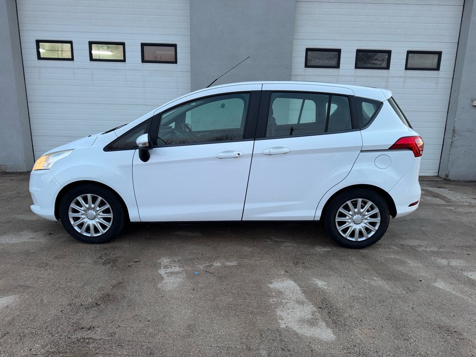 Ford B-Max 1,5 TDCi 1.vl samo 44tkm!!!, fotografija 5