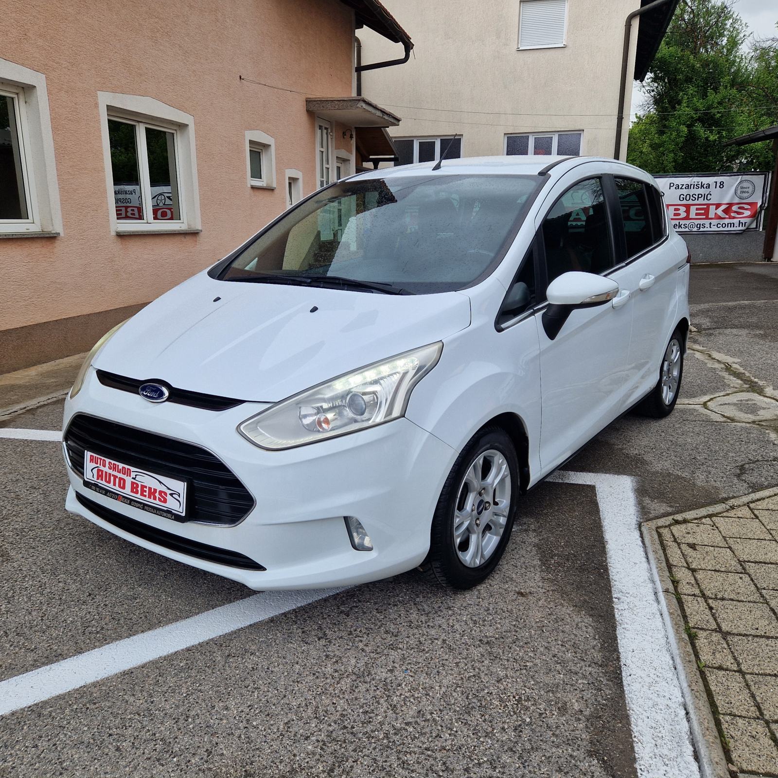 Ford B-Max 1,5 TDCI TITANIUM, NA IME KUPCA. KREDIT. KARTICE DO 36 RATA, fotografija 1