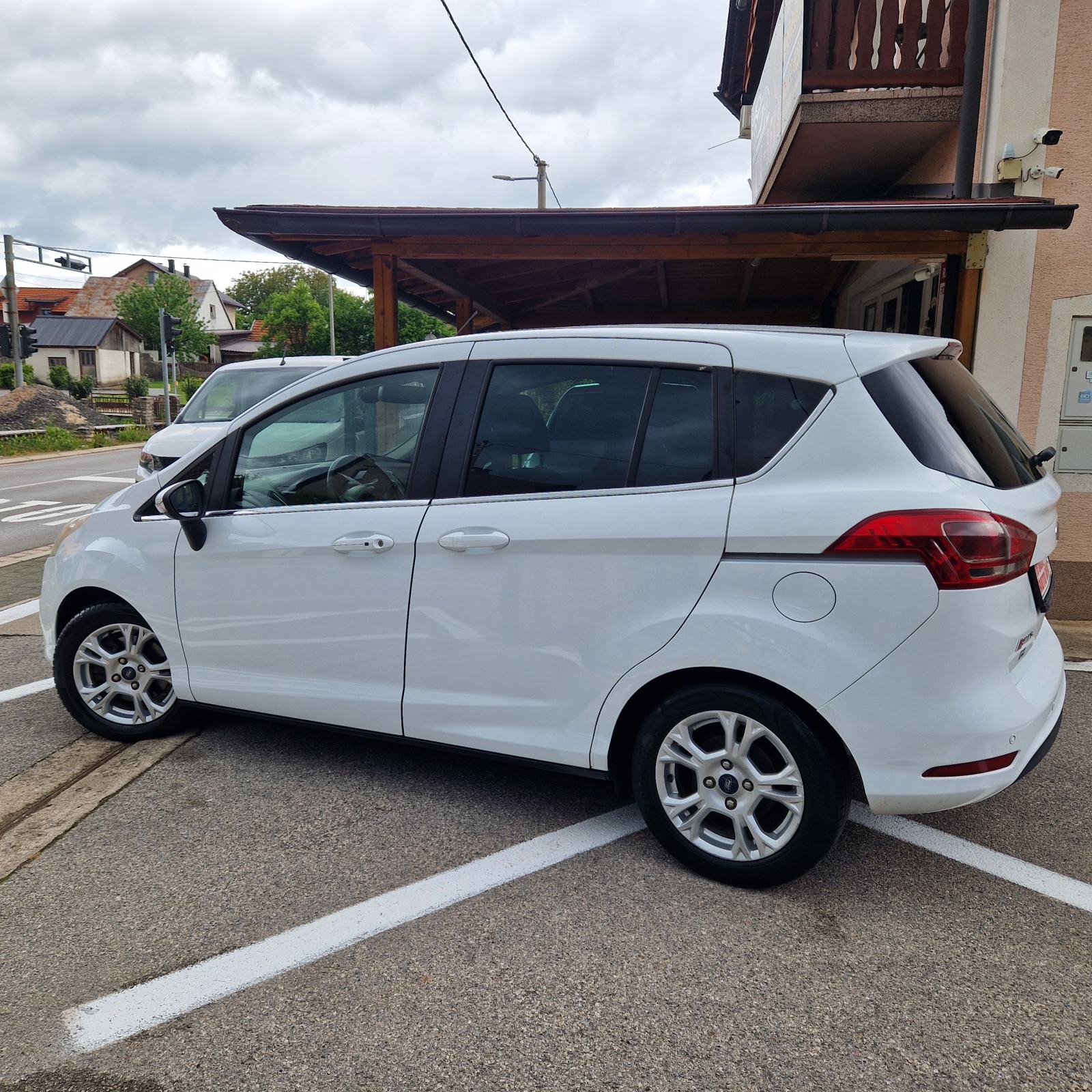 Ford B-Max 1,5 TDCI TITANIUM, NA IME KUPCA. KREDIT. KARTICE DO 36 RATA, fotografija 9