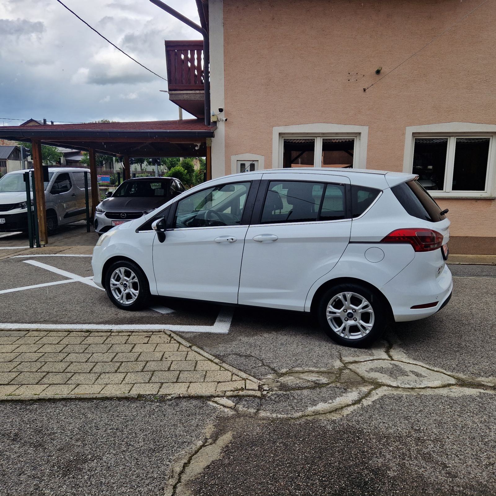 Ford B-Max 1,5 TDCI TITANIUM, NA IME KUPCA. KREDIT. KARTICE DO 36 RATA, fotografija 10