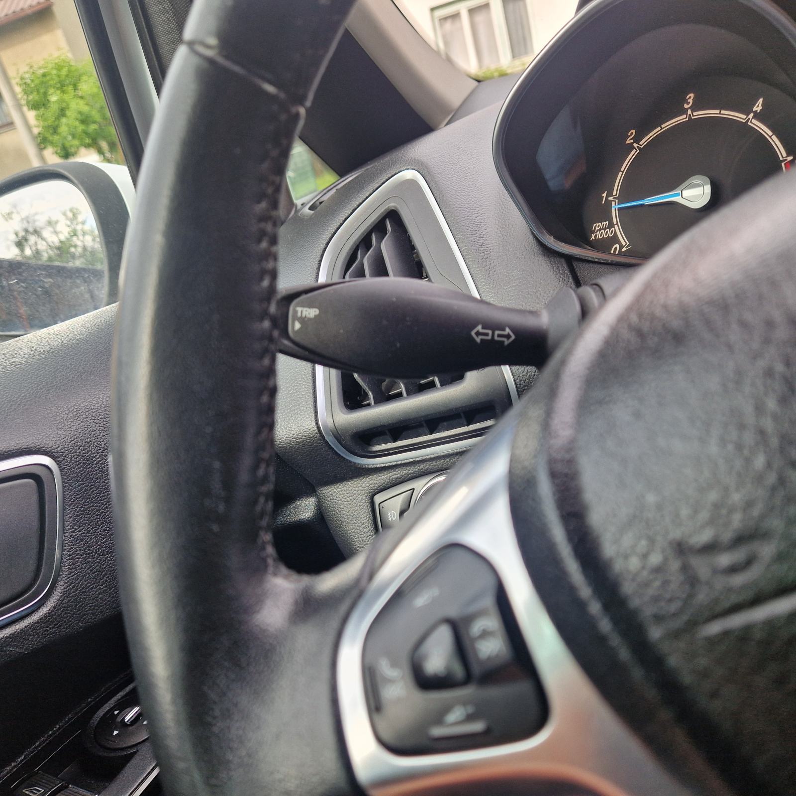 Ford B-Max 1,5 TDCI TITANIUM, NA IME KUPCA. KREDIT. KARTICE DO 36 RATA, fotografija 18