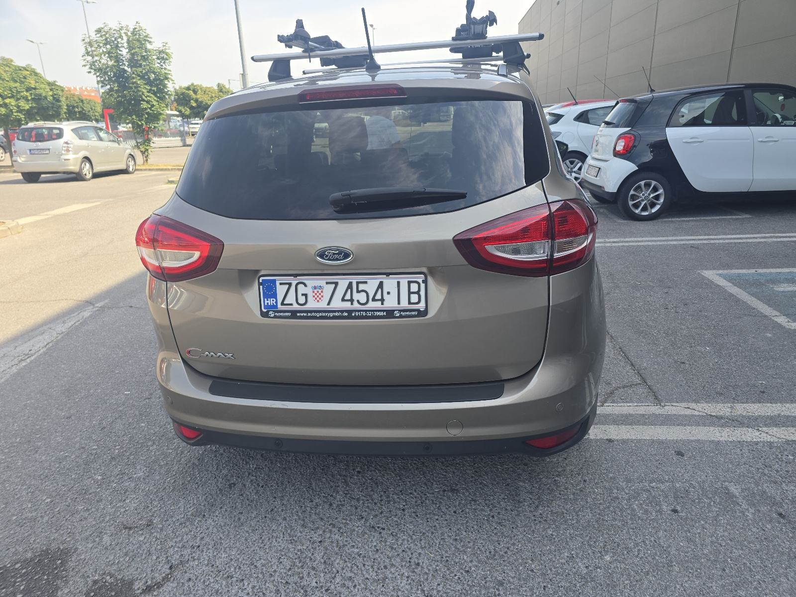Ford C-Max 1,0, fotografija 7